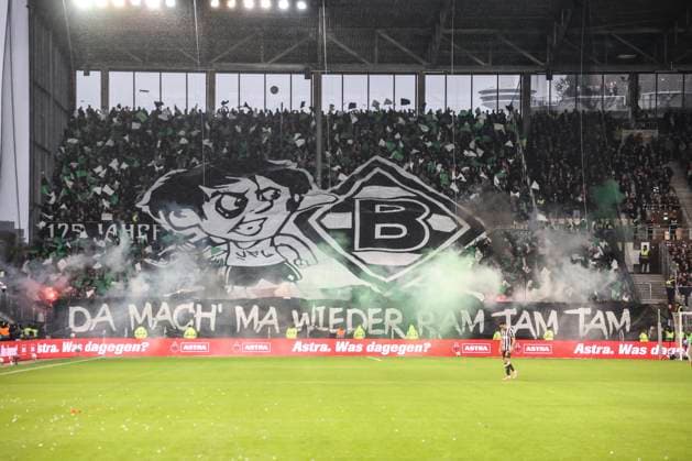 Soccer 1 Bundesliga, FC St Pauli Borussia Mönchengladbach, Hamburg, 01 11 2025 Borussia Mönchengladbach fans