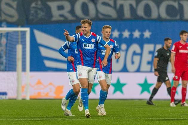 Rostock, Germany 01 November 2025 3 Liga 2025 2026 FC Hansa Rostock vs SC Verl In the picture Florian Carstens Hansa Rostock cheers after his goal for 1 0 DFB regulations prohibit any use of photographs as image sequences and or quasi video Copyright: xFotostandx xVoelkerx