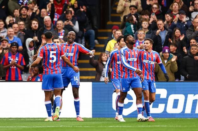 Crystal Palace gegen Brentford 01 November 2025, London Premier League Fußball Crystal Palace gegen Brentford Jean Philippe Mateta von Crystal Palace feiert sein erstes Tor Foto Jacques Feeney Abseits London UK  Copyright: xJacquesxFeeneyx xOffsidexOffside