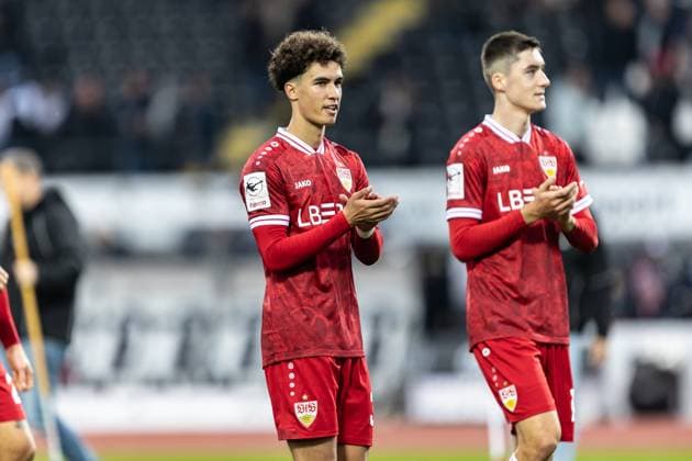 Soccer, Season 2025 2026, 3 Liga, Donaustadion Ulm, 13 Matchday, SSV Ulm 1846 Soccer VfB Stuttgart II, 01 11 2025 01 11 2025, Soccer, Season 2025 2026, 3 Liga, Donaustadion Ulm, 13 Matchday, SSV Ulm 1846 Soccer VfB Stuttgart II, cropped single image 31 Noah Darwich VfB Stuttgart II photo Lucca Fundel Ulm Donaustadion Baden Württemberg Germany