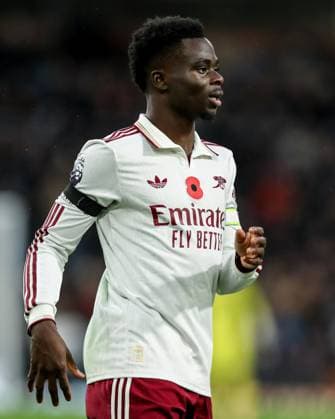Premier League Burnley v Arsenal Bukayo Saka of Arsenal during the Premier League match Burnley vs Arsenal at Turf Moor, Burnley, United Kingdom, 1st November 2025 (Photo by Jorge Horsted News Images) Burnley Turf Moor Lancashire United Kingdom Copyright: xJorgexHorsted NewsxImagesx