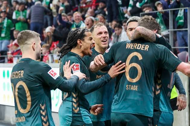 Goal celebration SV Werder Bremen at 1 1 by Jens Stage SV Werder Bremen, 06 , Germany, Soccer, 1 Bundesliga, 9 Matchday, 2025 2026, 1 FSV Mainz vs Werder Bremen, 01 11 2025, Mewa Arena, Mainz, Germany Mainz Mewa Arena Rheinland Pfalz Germany Copyright: xGrantxHubbsx