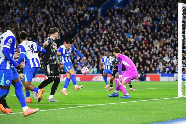 Brighton and Hove Albion v Leeds United Premier League 01 11 2025. GOAL 2-0 scored by Diego Gomez Midfielder of Brighton and Hove Albion during the Premier League match between Brighton and Hove Albion and Leeds United at the American Express Stadium, Brighton and Hove, England on 1 November 2025. Brighton and Hove American Express Stadium East Sussex England Editorial use only DataCo restrictions apply See www.football-dataco.com , Copyright: xJeffxMoodx PSI-23147-0050