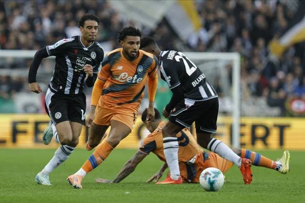 CALCIO - Serie A - Udinese Calcio vs Atalanta BC Atalanta s EDERSON JOSE DOS SANTOS LOURENCO DA SILVA in action against Udinese s Christian Kabasele during the 2026 Italian Serie A ENILIVE 2025 26 football match between Udinese and Atalanta at Bluenergy Stadium on November 1st, 2025, Udine, Italy Udine Italy  Copyright: xIPAxSport ABACAx