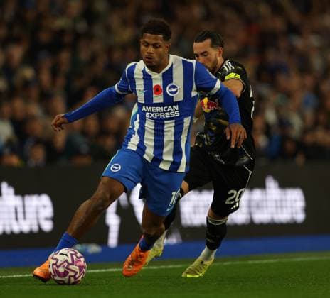 Football - 2025 2026 Premier League - Brighton & Hove Albion vs Leeds United - The Amex - Saturday 1st November 2025 Georginio Rutter of Brighton in action during the Premier League match at the Amex Stadium COLORSPORT Shaun Boggust 