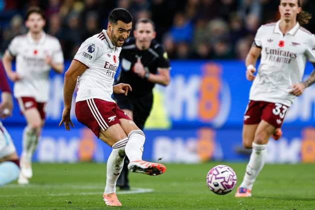 Burnley v Arsenal Premier League Mikel Merino of Arsenal during the Premier League match at Turf Moor, Burnley UK Newspapers OUT Copyright: xMaxxTomlinsonx FIL-22434-0071
