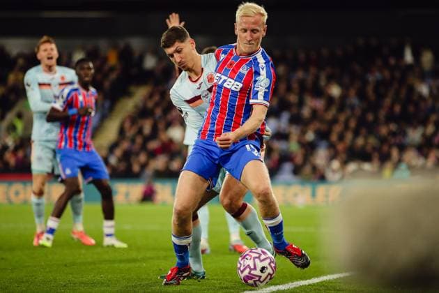 Will Hughes (19 Crystal Palace) in action during the Premier League game between Crystal Palace and Brentford at Selhurst Park in London, England. Copyright: xLiamxAsman SPPx Sportspressphoto_SPR54929