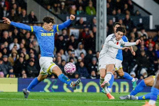 1st November 2025; Craven Cottage, Fulham, London, England; Premier League Football, Fulham versus Wolverhampton Wanderers; Fulham FC Forward Harry Wilson shoots on goal  BobxKupbens