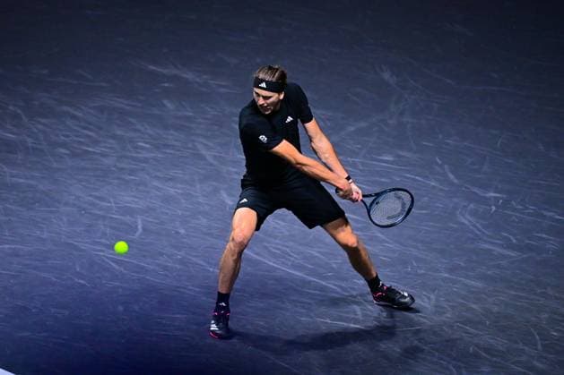 TENNIS : Rolex Paris Masters - Paris - 01 11 2025 Alexander Zverev ( Germany ) during the Rolex Paris Masters at Paris La Defense Arena on November 01, 2025 in Nanterre, France. (Photo by Federico Pestellini PSNewz ) ParisFrance  Copyright: xFedericoxPestellinix