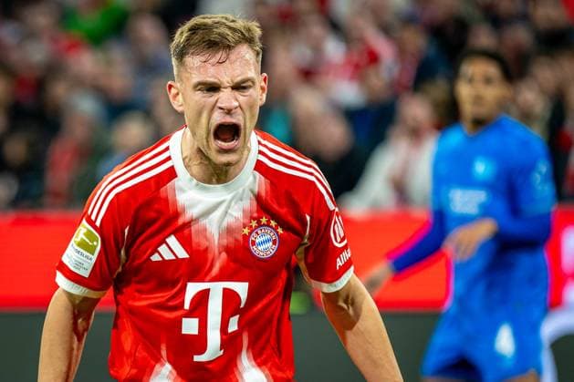 SOCCER - DFL, Bayern vs Leverkusen MUNICH,GERMANY,01.NOV.25 - SOCCER - 1. DFL, 1. Deutsche Bundesliga, FC Bayern Muenchen vs Bayer 04 Leverkusen. Image shows the disappointment of Joshua Kimmich (Bayern).  GEPAxpictures xKevinxHackner