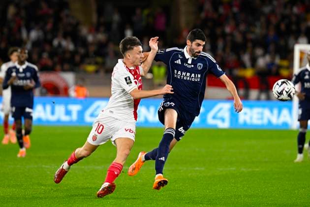FOOTBALL : AS Monaco VS Paris FC - Ligue 1 McDonald s - 01 11 2025 Pierre Lees-Melou (Paris FC) Aleksandr Golovin (ASM) - Ligue 1 McDonald™s match between AS Monaco and Paris Football Club on November 1, 2025 at the Louis II Stadium in Monaco. MonacoMonaco  Copyright: xWilliamxCannarellax