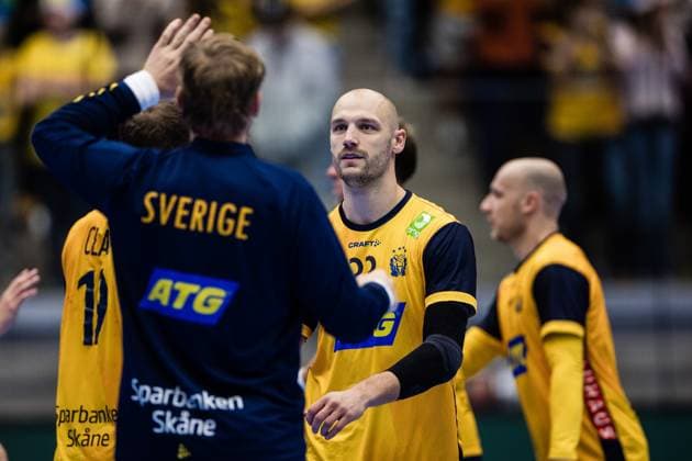 251101 Lukas Sandell of Sweden celebrates after the international friendly handball match between Sweden and Spain on November 1, 2025 in Eskilstuna Photo Kenta Jönsson BILDBYRAN COP 210 KJ0282 handball handball handball landslag sverige sweden spain national teams bbeng jubel  Copyright: KENTAxJÖNSSON BB251101KJ060