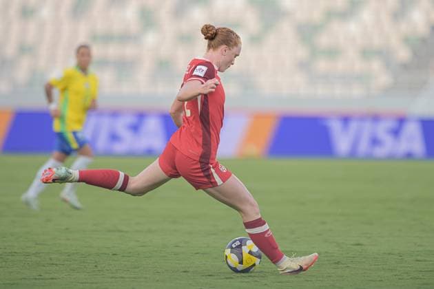 Brazil v Canada: Group A - FIFA U-17 Women s World Cup Morocco 2025 Number 12, Donnelly, a defender for Canada U-17, is in action during the FIFA U-17 Women s World Cup quarter-final match between Brazil and Canada in Rabat, Morocco, on November 1, 2025, at the Olympic Stadium. Rabat Morocco  Copyright: xAndreaxxAmatox originalFilename:amato-notitle251101_npYzt.jpg