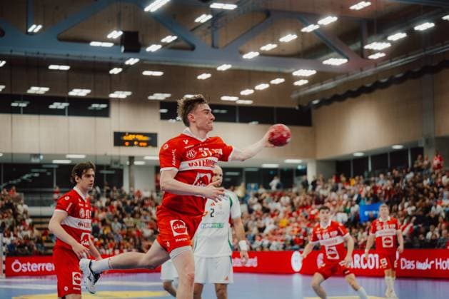 HANDBALL - OEHB, 100 years anniversary VIENNA,AUSTRIA,01.NOV.25 - HANDBALL - OEHB, Oesterreichischer Handballbund, Handball Austria, 100 years anniversary, test match, Austria vs Hungary. Image shows Jakob Nigg (AUT).  GEPAxpictures xAlexanderxSolc