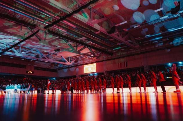 HANDBALL - OEHB, 100 years anniversary VIENNA,AUSTRIA,01.NOV.25 - HANDBALL - OEHB, Oesterreichischer Handballbund, Handball Austria, 100 years anniversary, test match, Austria vs Hungary. Image shows an overview of the Arena Wien.  GEPAxpictures xAlexanderxSolc