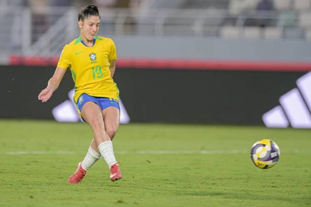 Brazil v Canada: Group A - FIFA U-17 Women s World Cup Morocco 2025 19 Iseppe (Midfielder) of Brazil U-17 scores the penalty during the FIFA U17, U 17 Women s World Cup Morocco 2025 quarter-final match between Brazil and Canada in Rabat, Morocco, on November 1, 2025, at the Olympic Stadium. Rabat Morocco  Copyright: xAndreaxxAmatox originalFilename:amato-notitle251101_npHpw.jpg