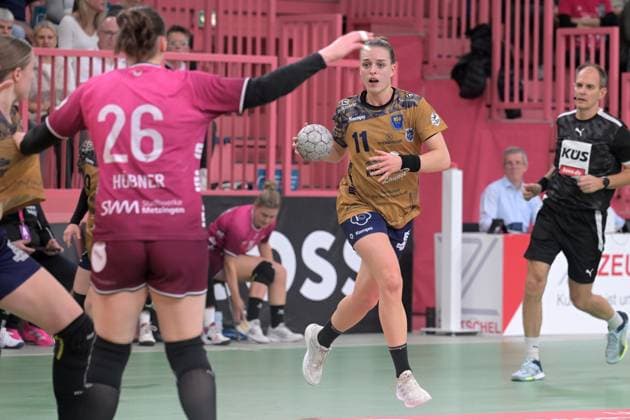 Isabelle Doelle Buxtehuder SV, 11 TusSies Metzingen vs Buxtehuder SV, Handball, Alsco HBF, 7 League Matchday, Season 2025 2026, 01 11 2025 TusSies Metzingen vs Buxtehuder SV, Handball, Alsco HBF, 7 League Matchday, Season 2025 2026, 01 11 2025 Tuebingen Copyright: xEibner-Pressefoto TobiasxBaurx EP_TBR