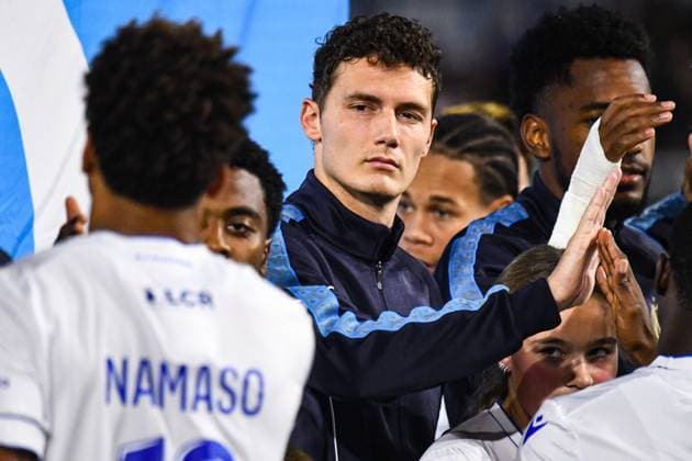 FOOTBALL : AJ Auxerre vs Olympique de Marseille - Ligue 1 - JournÃ e 11 - 01 11 2025 Benjamin Pavard (OM) RennesFrance  Copyright: xBaptistexAutissierx