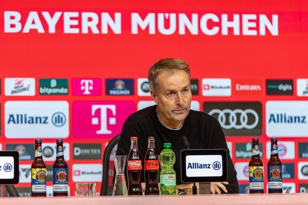 Kasper Hjulmand Bayer 04 Leverkusen, Head Coach PK Press Conference disappointed emotions sad sad look, GER, FC Bayern Muenchen vs Bayer 04 Leverkusen, Football, Bundesliga, 09 Matchday, Season 2025 2026, 01 11 2025, DFL DFB REGULATES PROHIBIT ANY USE OF PHOTOGRAPHS AS IMAGE SEQUENCES AND OR QUASI VIDEO, GER, FC Bayern Muenchen vs Bayer 04 Leverkusen, Football, Bundesliga, Matchday 09, Season 2025 2026, 01 11 2025 Muenchen Copyright: xEibner-Pressefoto JanixPlessx EP_JPL