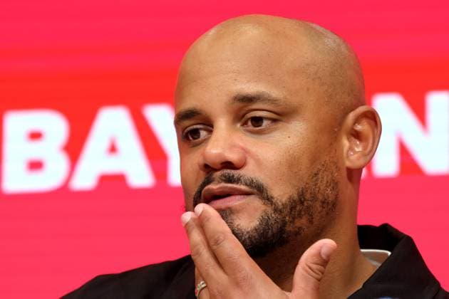 Coach Vincent Kompany FCB Press conference, Portrait, Portrait, Football 1 BL FC Bayern Munich Bayer 04 Leverkusen 01 11 2025 Allianz Arena PHOTO Mladen Lackovic LakoPress