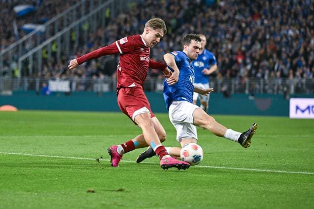 01 11 2025, Soccer, 2 Bundesliga, Matchday 11 Season 2025 2026, SV Darmstadt 98 DSC Arminia Bielefeld,Joel Grodowski DSC Arminia Bielefeld , Sergio Lopez SV Darmstadt xRHR PHOTO TKx Copyright: RHR-FOTOx RHR-FOTO TK