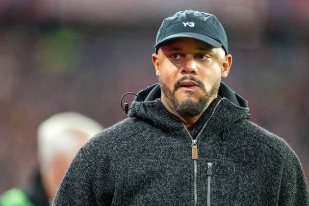 Vincent Kompany FC Bayern Muenchen, Head Coach , GER, FC Bayern Muenchen vs Bayer 04 Leverkusen, Football, Bundesliga, 09 Matchday, Season 2025 2026, 01 11 2025, DFL DFB REGULATES PROHIBIT ANY USE OF PHOTOGRAPHS AS IMAGE SEQUENCES AND OR QUASI VIDEO, GER, FC Bayern Muenchen vs Bayer 04 Leverkusen, Football, Bundesliga, 09 Matchday, Season 2025 2026, 01 11 2025 Muenchen Copyright: xEibner-Pressefotox EP_EER