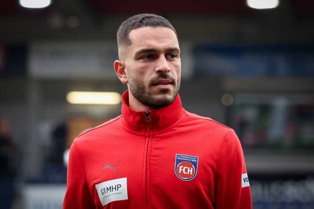 Arijon Ibrahimovic 22 1FC Heidenheim 1846 , 1 FC Heidenheim 1846 vs Eintracht Frankfurt, Football, Men, DFL, Bundesliga, Season 2025 2026, Voith Arena, Matchday 9, 01 11 2025 Heidenheim Baden Wuerttemberg Germany Copyright: xkolbert-press MartinxAgüerax