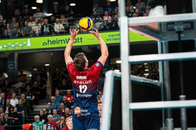 Volleyball I Men I Season 2025 2026 I Volleyball Bundesliga I 4 Matchday I SVG Lüneburg Energiequelle Netzhoppers KW I 01 11 2025 Santeri Riku Matias Välimaa 12, SVG Lüneburg Copyright: xLobeca Bjorn-OlexKehmx