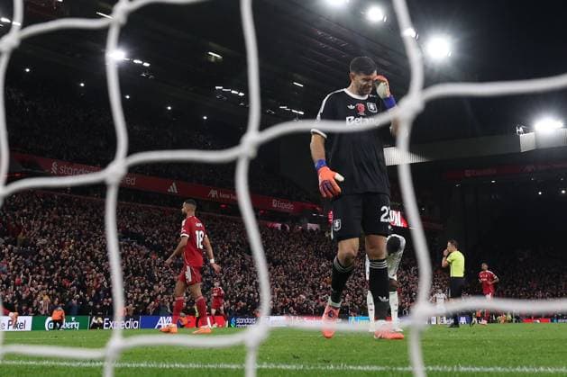 Goalkeeper Emiliano Martinez of Aston Villa shows a look of dejection. Liverpool v Aston Villa, Premier League, Football, Anfield, Liverpool, UK - 01 Nov 2025Liverpool Anfield United Kingdom EDITORIAL USE ONLY No use with unauthorised audio, video, data, fixture lists, club league logos or live services. Online in-match use limited to 120 images, no video emulation. No use in betting, games or single club league player publications. Copyright: xRyanxBrowne Shutterstockx 15641376bm