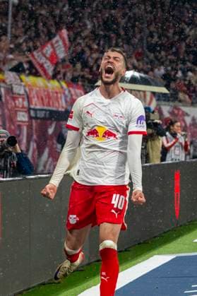 GER, Leipzig, Soccer, DFL Bundesliga, Matchday 9, RB Leipzig vs VFB Stuttgart in picture v l Romulo RB Leipzig 40 , Goal celebration 01 11 2025, Red Bull Arena Leipzig DFL DFB REGULATIONS PROHIBIT ANY USE OF PHOTOGRAPHS AS IMAGE SEQUENCES AND OR QUASI VIDEO, Copyright: HMBxMedia PaulxFritz