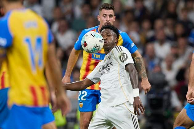 Vinicius Jr (Real Madrid CF) controls the ball during the LaLiga EA Sports match between Real Madrid v Valencia CF at Santiago BernabÃ u on November 1, 2025 in Madrid, Spain. (Photo by Manu Reino DeFodi Images) Vinicius Jr Real Madrid CF controls the ball during the LaLiga EA Sports match between Real Madrid v Valencia CF at Santiago BernabÃ u on November 1, 2025 in Madrid, Spain Photo by Manu Reino DeFodi Images