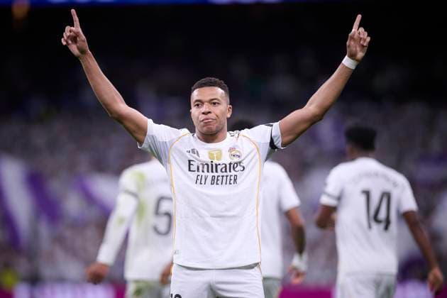 REAL MADRID CF v VALENCIA CF. LA LIGA 2025 2026. ROUND 11. Real Madrid CF™s Kylian Mbappe celebrates goal during La Liga match. November 1, 2025. (ALTERPHOTOS Jorge Ropero) MadridSpain  Copyright: xJorgexRoperox