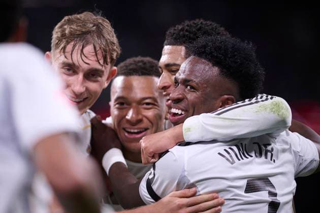 REAL MADRID CF v VALENCIA CF. LA LIGA 2025 2026. ROUND 11. Real Madrid CF™s Dean Huijsen, Kylian Mbappe, Jude Bellingham and Vinicius Junior celebrate goal during La Liga match. November 1, 2025. (ALTERPHOTOS Jorge Ropero) MadridSpain  Copyright: xJorgexRoperox