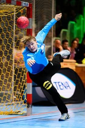 Erlangen Handball National Match U20 Germany Hungary Goalkeeper Linus Borreck Germany Erlangen Karl Heinz Hirsemann Hall Bavaria Germany