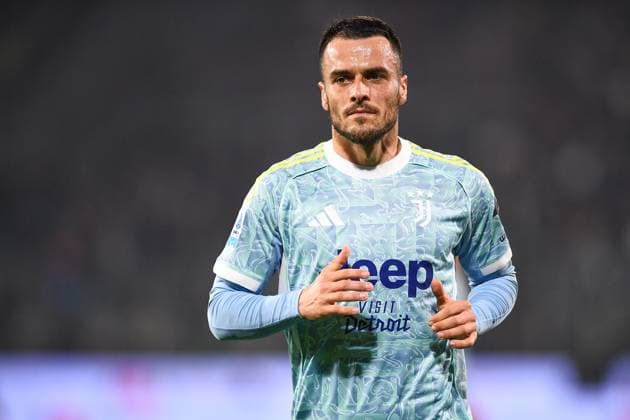 2025-11-01 US Cremonese v Juventus FC - Serie A CREMONA, ITALY - NOVEMBER 1: Filip Kostic of Juventus FC looks on during the Serie A match between US Cremonese and Juventus FC at Stadio Giovanni Zini on November 1, 2025 in Cremona, Italy. (Photo by Alberto Gandolfo BSR Agency) Cremona Italy Content not available for redistribution in The Netherlands directly or indirectly through any third parties. Copyright: xBSRxAgencyx
