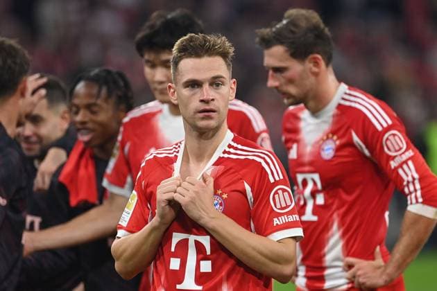 Joshua KIMMICH Bayern Muenchen after the end of the match, serious, thoughtful Action Football 1 Bundesliga Season 2025 2026, 9 Matchday, Matchday09 FC Bayern Muenchen Bayer 04 Leverkusen 3 0 on 01 11 2025 , A L L I A N Z A R E N A