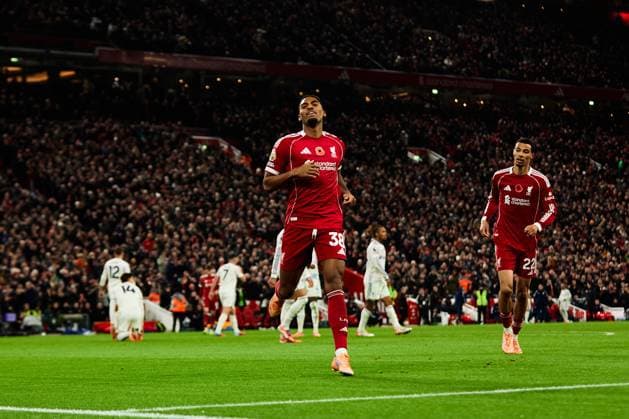 LIVERPOOL, ENGLAND - NOVEMBER 01: Ryan Gravenberch of Liverpool celebrates after scoring the team s second goal during the Premier League match between Liverpool and Aston Villa at Anfield on November 01, 2025 in Liverpool, England. (Photo by Koby Abbott Sports Press Photo) Copyright: xKobyxAbbott SportsxPressxPhotox Sportspressphoto_SPR55544