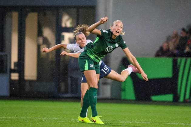 Wolfsburg, Germany 01 November 2025 1 BL Women 2025 2026 VfL Wolfsburg vs TSG 1899 Hoffenheim In picture from left in duel Marie Steiner TSG and Guro Bergsvand VfL DFB regulations prohibit any use of photographs as image sequences and or quasi video AOK Stadion Niedersachsen Copyright: xFotostandx xFantinix