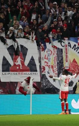 GER, 1 Bundesliga, RB Leipzig VfB Stuttgart 01 11 2025, Leipzig, Red Bull Arena, GER, Saison 2025 2026, 1 Bundesliga, 09 Spieltag, RasenBallsport Leipzig vs VfB Stuttgart im Bild Torjubel Yan Diomande Leipzig nach dem Tor zum 2 0 DFL regulations prohibit any use of photographs as image sequences and or quasi video