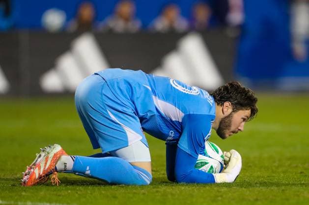November 1, 2025, Frisco, Texas, USA: FC Dallas goalie MICHAEL COLLODI (1) cradles the ball after making a save in the second half of game 2 in their playoff series against Vancouver on Saturday at Toyota Stadium in Frisco on Saturday. I Frisco USA - ZUMAm257 20251101_zsp_m257_008 Copyright: xBrianxMcLeanx