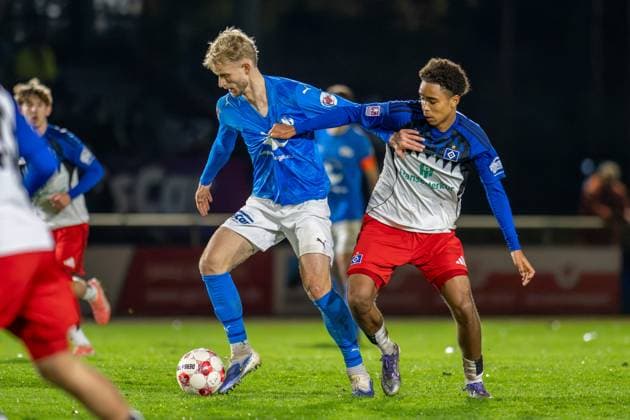 Football, RL Nord, TuS Blau-Weiß Lohne - Hamburger SV II