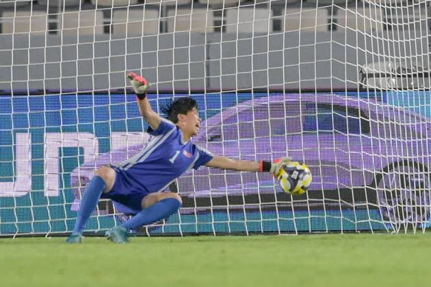 Korea DPR U17, U 17 v Japan U17 - FIFA U17 Women s World Cup Morocco 2025: Quarter-Final Kim K. Son Gyong, the goalkeeper of Korea DPR U-17, concedes the goal of 2-1 during the FIFA U17 Women s World Cup quarter-final match between Korea DPR and Japan in Rabat, Morocco, on November 1, 2025, at the Olympic Stadium. Rabat Morocco  Copyright: xAndreaxxAmatox originalFilename:amato-notitle251101_npVfG.jpg