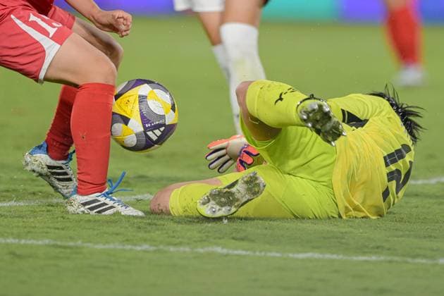 Korea DPR U17, U 17 v Japan U17 - FIFA U17 Women s World Cup Morocco 2025: Quarter-Final 12 Yamauchi (Goalkeeper) of Japan U-17 is in action during the FIFA U17 Women s World Cup Morocco 2025 quarter-final match between Korea DPR and Japan in Rabat, Morocco, on November 1, 2025, at the Olympic Stadium. Rabat Morocco  Copyright: xAndreaxxAmatox originalFilename:amato-notitle251101_np2ym.jpg