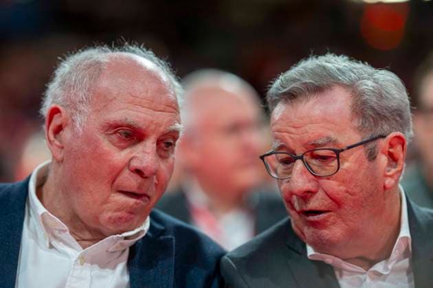 02 11 2025 Football Annual General Meeting of FC Bayern Munich Uli Hoeneß l talks to Karl Hopfner Copyright: xDavidxInderliedx