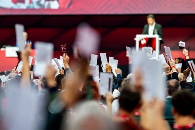 02 11 2025 Football Annual General Meeting of FC Bayern Munich The members vote to approve the actions of the Management Board Copyright: xDavidxInderliedx