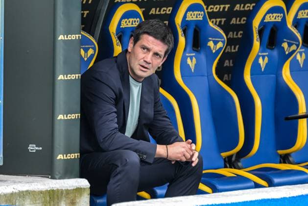 Inter - FC Internazionale s l Head Coach Cristian Chivu during Hellas Verona FC vs FC Internazionale, Italian soccer Serie A match in Verona, Italy, November 02 2025  Copyright: xAlessioxMarini IPAxSportx xipa-agency.netx xx IPA_67394580 IPA_Agency_IPA67394580