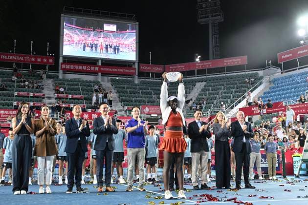 Victoria Mboko Get The Champion Of WTA250 Canadian tennis player Victoria Mboko catches the Championship trophy at the Hong Kong Tennis Open on November 2, 2025 in Hong Kong. (Photo by Kobe Li Nexpher Images) Hong Kong