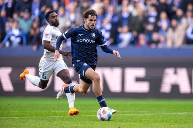 02 11 2025, 2 Bundesliga, Matchday 11, VfL Bochum 1848 1 FC Magdeburg, f l Daniel Heber 1 FC Magdeburg , Kjell Wätjen VfL Bochum 1848 , Bochum Vonovia Ruhrstadion NRW Germany xRHR PHOTO DEx Copyright: DennisxEwert RHR-FOTOx RHR-FOTO DE