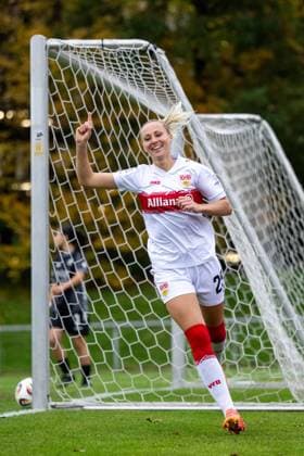 Meike Meßmer VfB Stuttgart, 29 celebrates the goal for 1 0, GER, VfB Stuttgart vs VfR SW Warbeyen, Soccer, Women, 2 Bundesliga, Matchday 9, Season 2025 2026, 02 11 2025 GER, VfB Stuttgart vs VfR SW Warbeyen, Soccer, Women, 2 Bundesliga, Matchday 9, Season 2025 2026, 02 11 2025 Bad Cannstatt Copyright: xEibner-Pressefoto Memmlerx EP_MMR