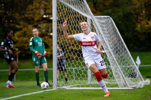 Meike Meßmer VfB Stuttgart, 29 celebrates the goal for 1 0, GER, VfB Stuttgart vs VfR SW Warbeyen, Soccer, Women, 2 Bundesliga, Matchday 9, Season 2025 2026, 02 11 2025 GER, VfB Stuttgart vs VfR SW Warbeyen, Soccer, Women, 2 Bundesliga, Matchday 9, Season 2025 2026, 02 11 2025 Bad Cannstatt Copyright: xEibner-Pressefoto Memmlerx EP_MMR